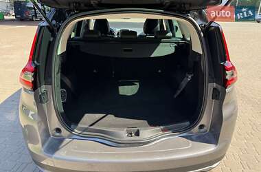 Минивэн Renault Scenic 2019 в 