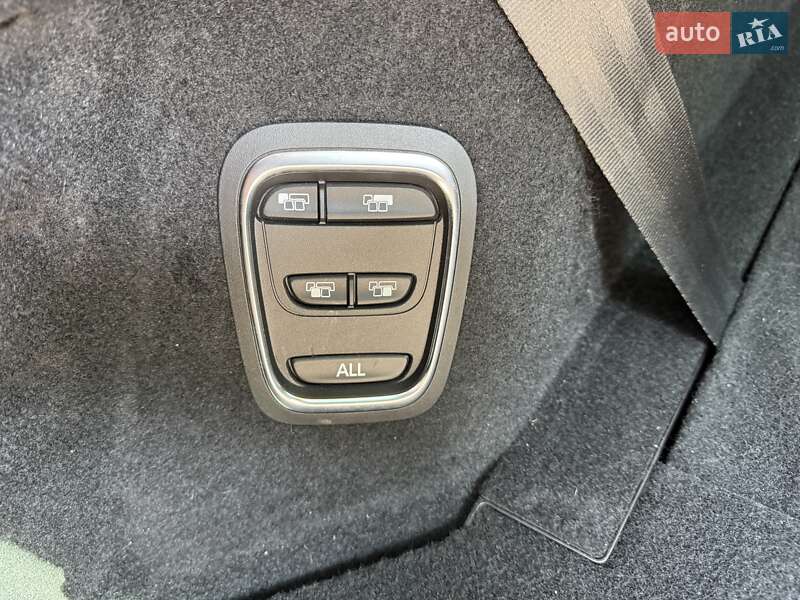 Минивэн Renault Scenic 2019 в Киеве
