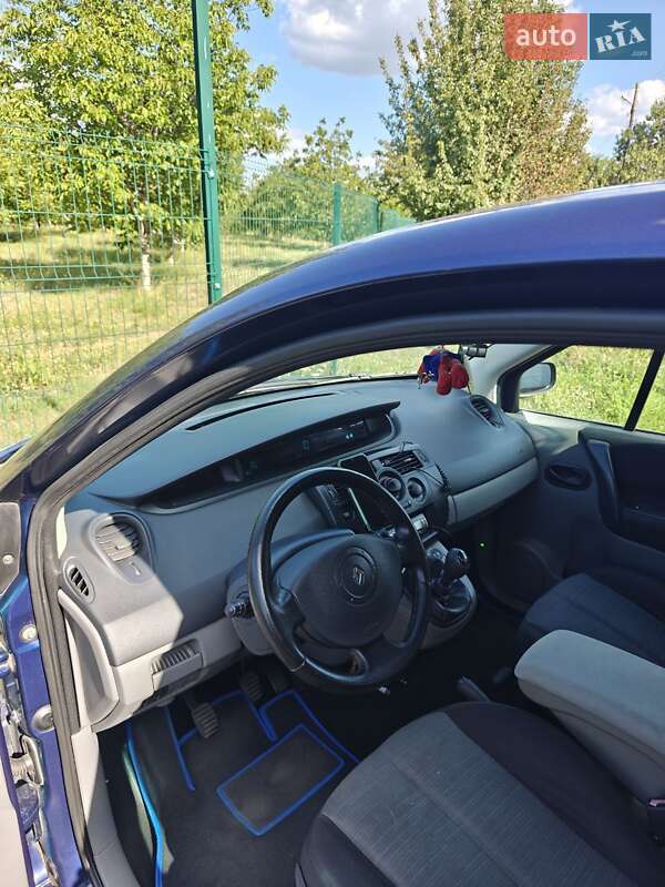 Минивэн Renault Scenic 2006 в Полтаве