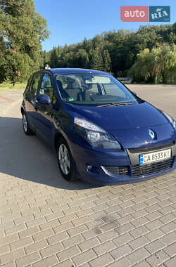 Мінівен Renault Scenic 2009 в Каневі