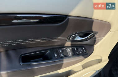Минивэн Renault Scenic 2011 в 