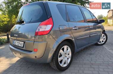 Минивэн Renault Scenic 2006 в 