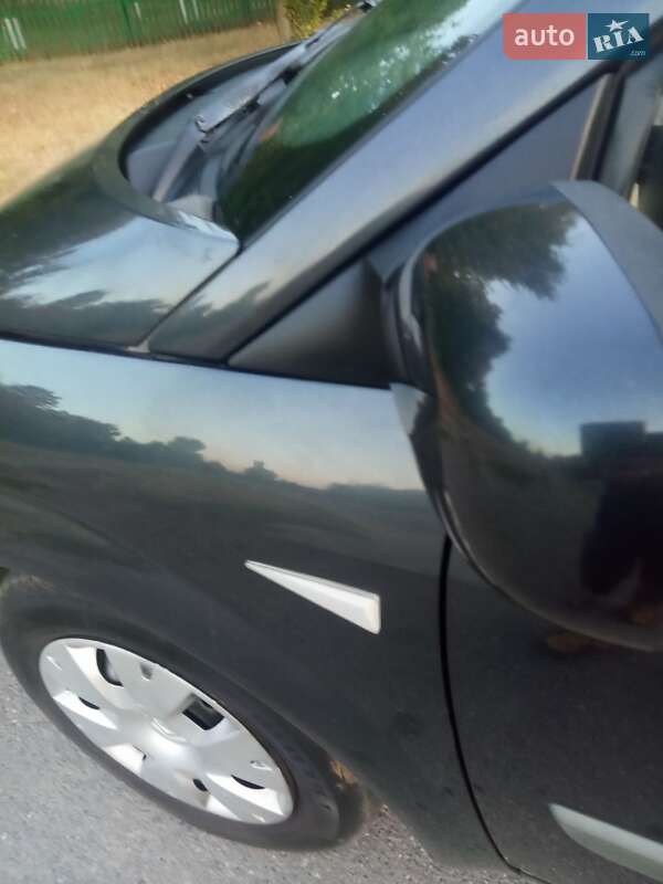 Минивэн Renault Scenic 2007 в Звенигородке