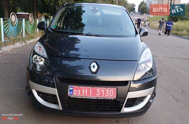 Мінівен Renault Scenic 2011 в Рівному