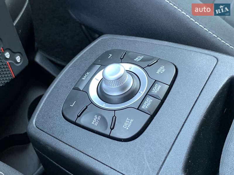 Минивэн Renault Scenic 2015 в Бердичеве