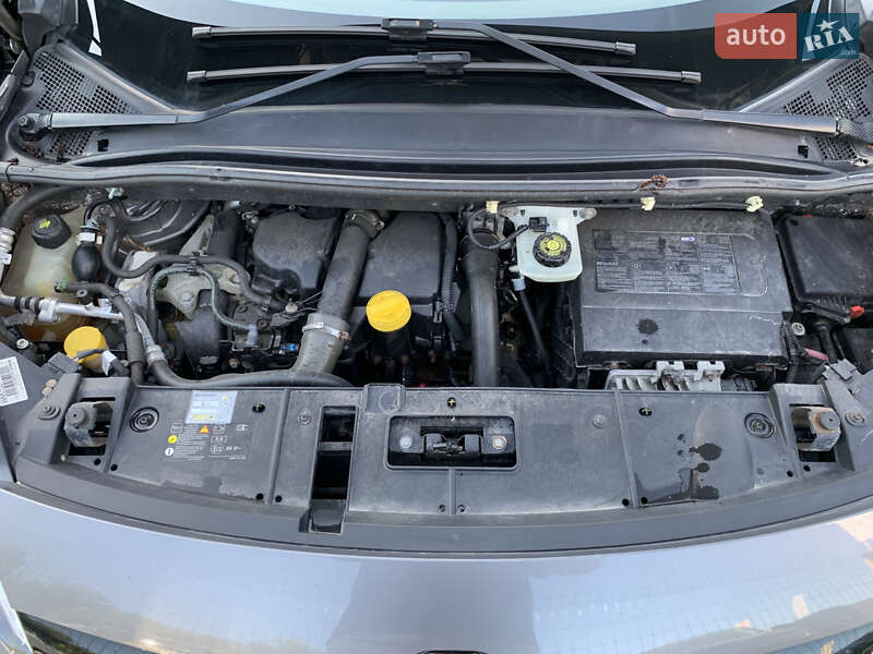 Минивэн Renault Scenic 2015 в Бердичеве
