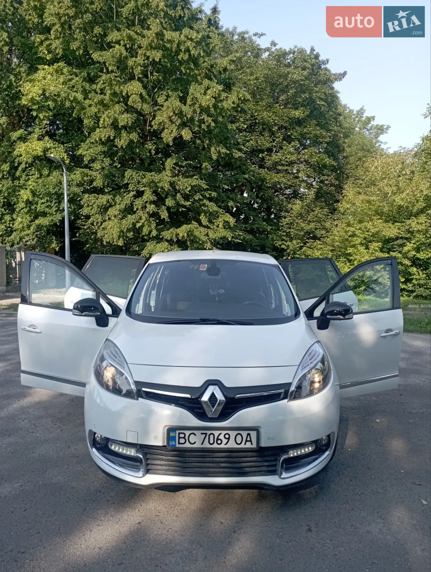 2014 Renault Scenic - фото 1