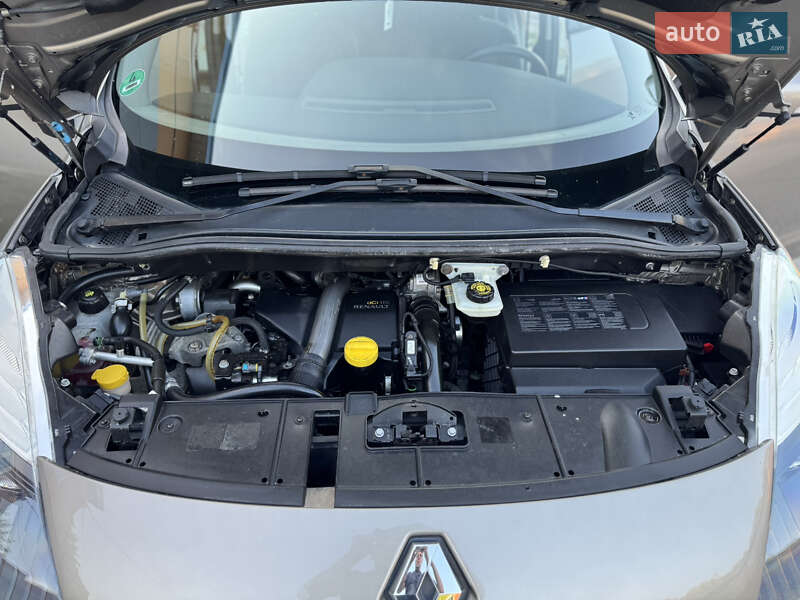 Минивэн Renault Scenic 2010 в Виннице