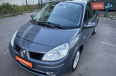 Минивэн Renault Scenic 2006 в 
