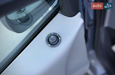 Минивэн Renault Scenic 2006 в 