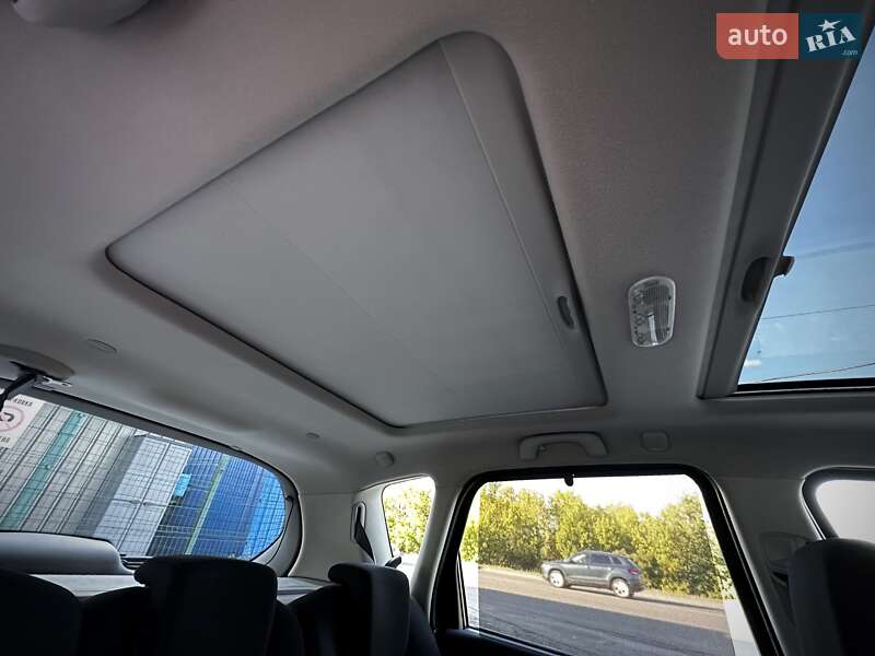 Минивэн Renault Scenic 2006 в Сумах