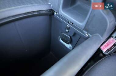 Минивэн Renault Scenic 2006 в 