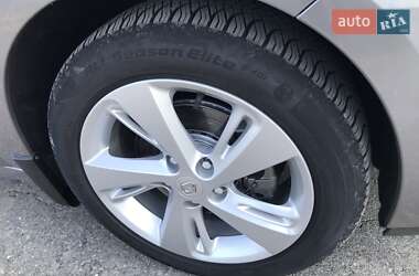 Минивэн Renault Scenic 2012 в 