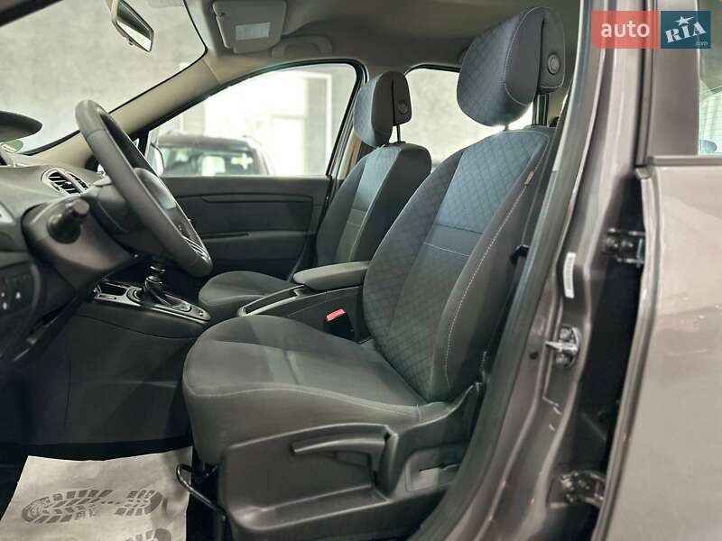 Минивэн Renault Scenic 2011 в Каменском