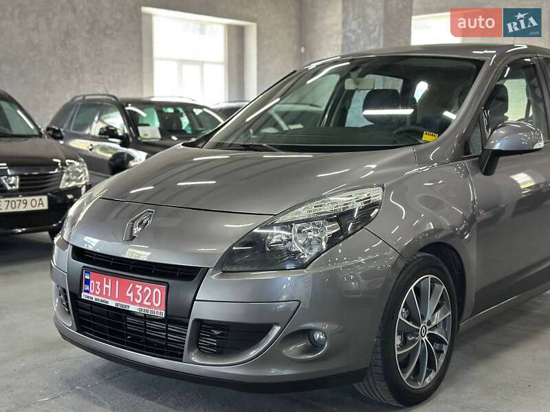 Минивэн Renault Scenic 2011 в Каменском