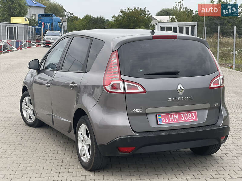 Мінівен Renault Scenic 2011 в Нововолинську