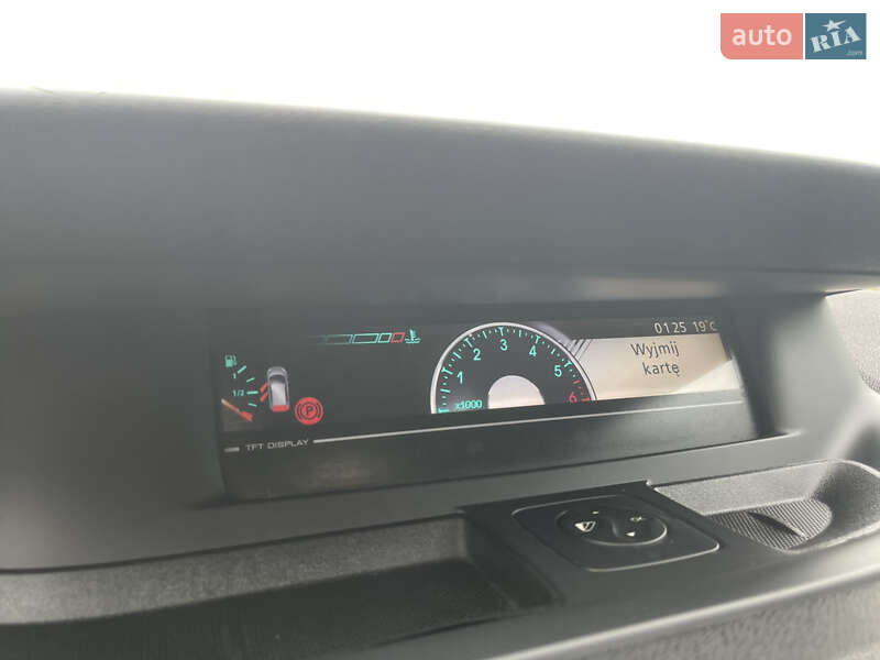 Мінівен Renault Scenic 2011 в Нововолинську