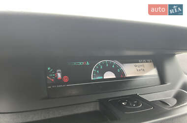 Минивэн Renault Scenic 2011 в 