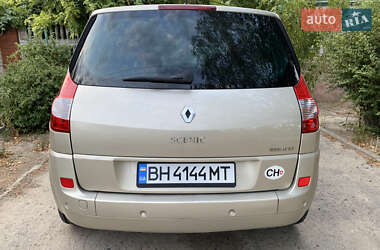 Минивэн Renault Scenic 2006 в 