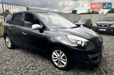 Мінівен Renault Scenic 2010 в Бучі