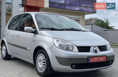 Минивэн Renault Scenic 2005 в 