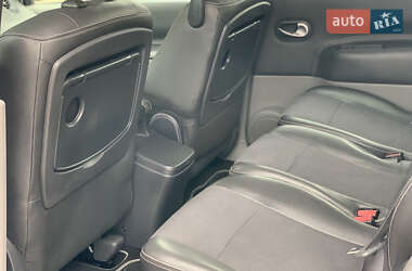 Минивэн Renault Scenic 2005 в 