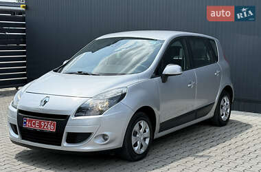 Мінівен Renault Scenic 2011 в Мукачевому