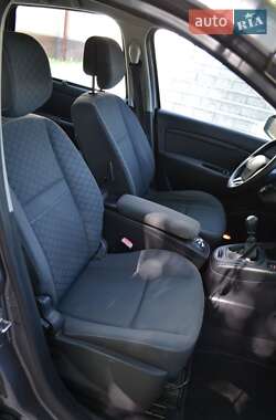 Минивэн Renault Scenic 2010 в 