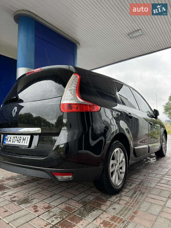 Минивэн Renault Scenic 2012 в Хмельницком