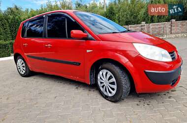 Минивэн Renault Scenic 2005 в 