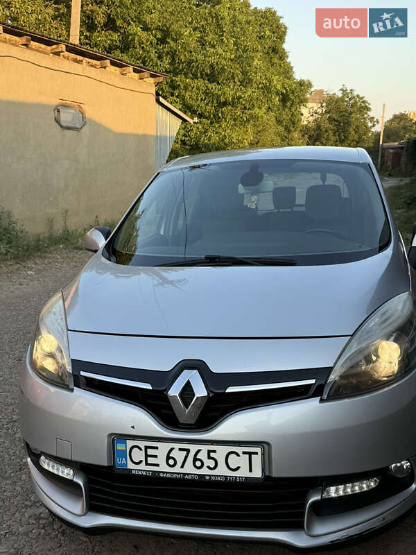 Мінівен Renault Scenic 2014 в Чернівцях
