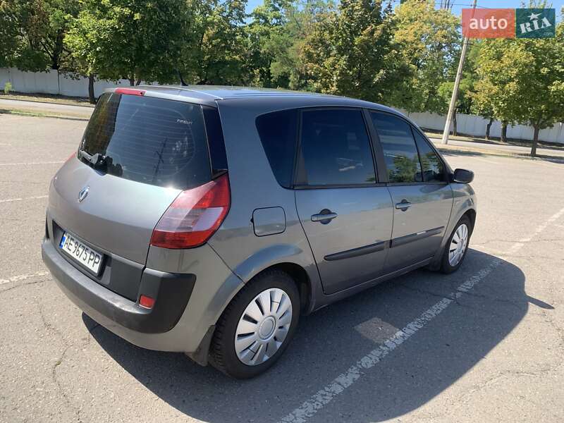 Минивэн Renault Scenic 2003 в Кривом Роге