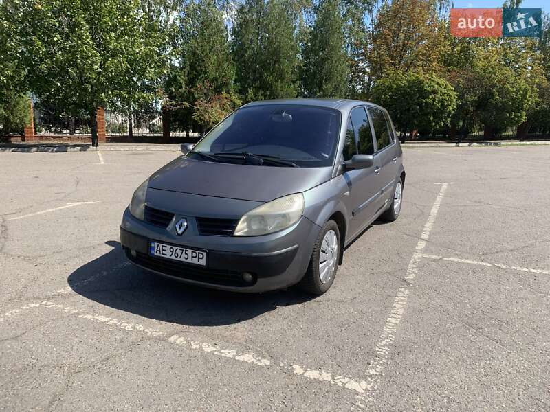 Минивэн Renault Scenic 2003 в Кривом Роге