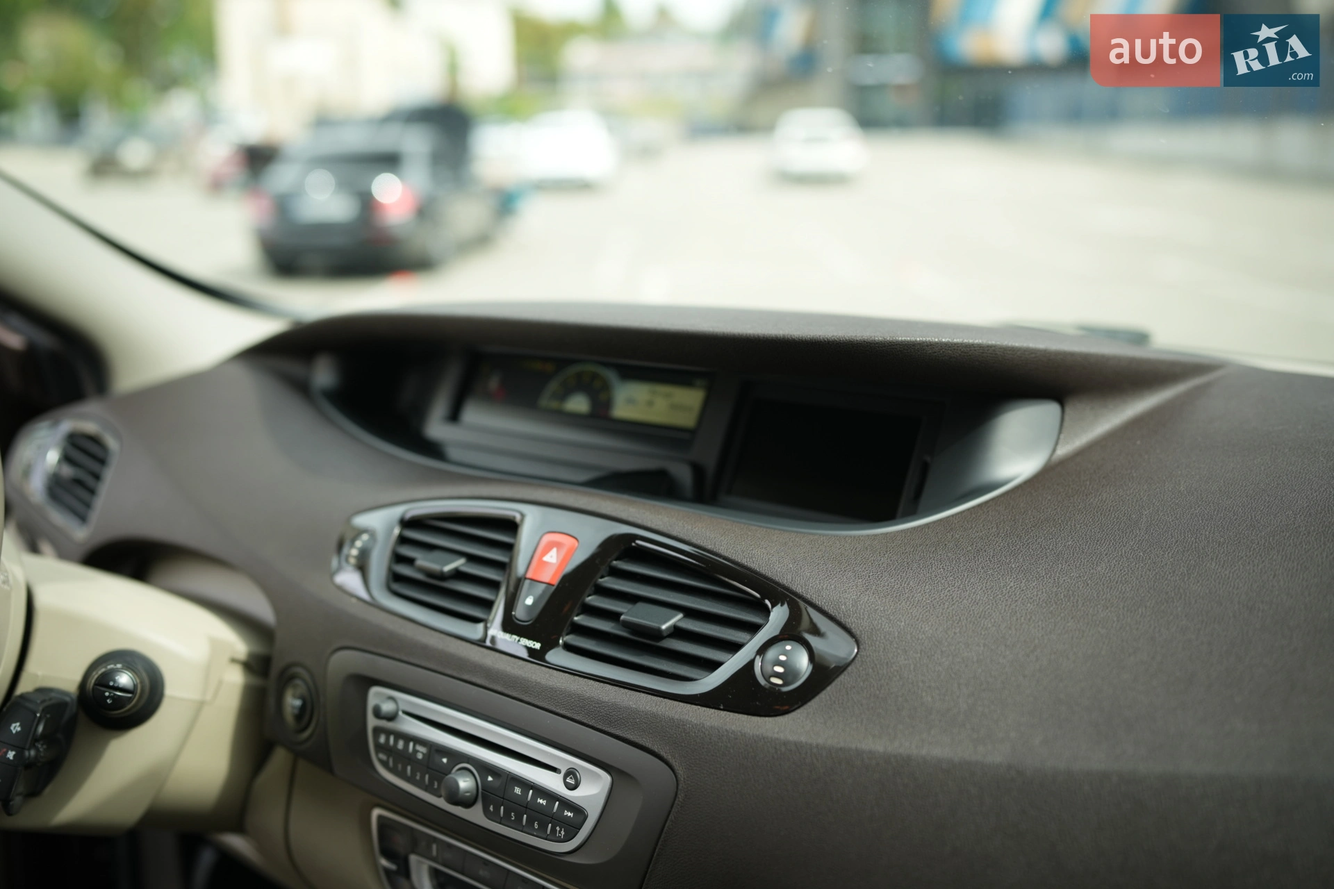 2011 Renault Scenic - мініатюра 19