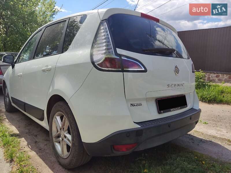 Минивэн Renault Scenic 2012 в Сумах