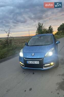 Минивэн Renault Scenic 2012 в Ровно