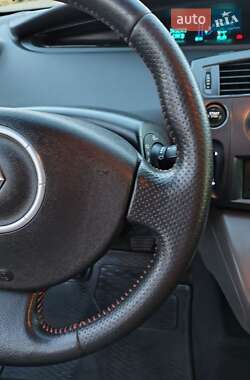 Минивэн Renault Scenic 2007 в 
