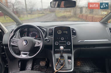 Минивэн Renault Scenic 2018 в 