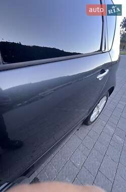 Минивэн Renault Scenic 2010 в 