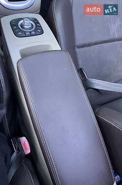 Минивэн Renault Scenic 2010 в 