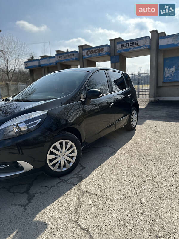 Минивэн Renault Scenic 2013 в Золочеве