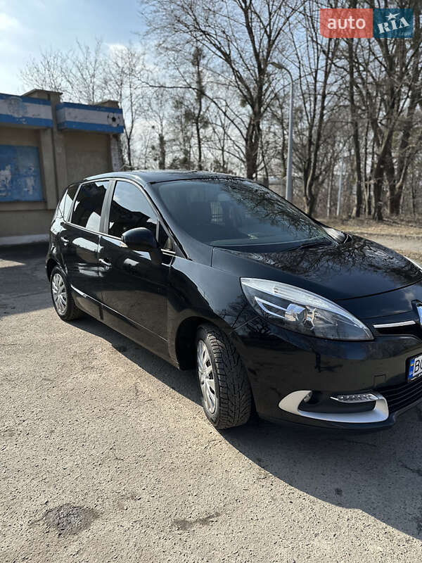 Минивэн Renault Scenic 2013 в Золочеве