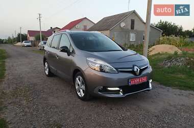 Минивэн Renault Scenic 2014 в 