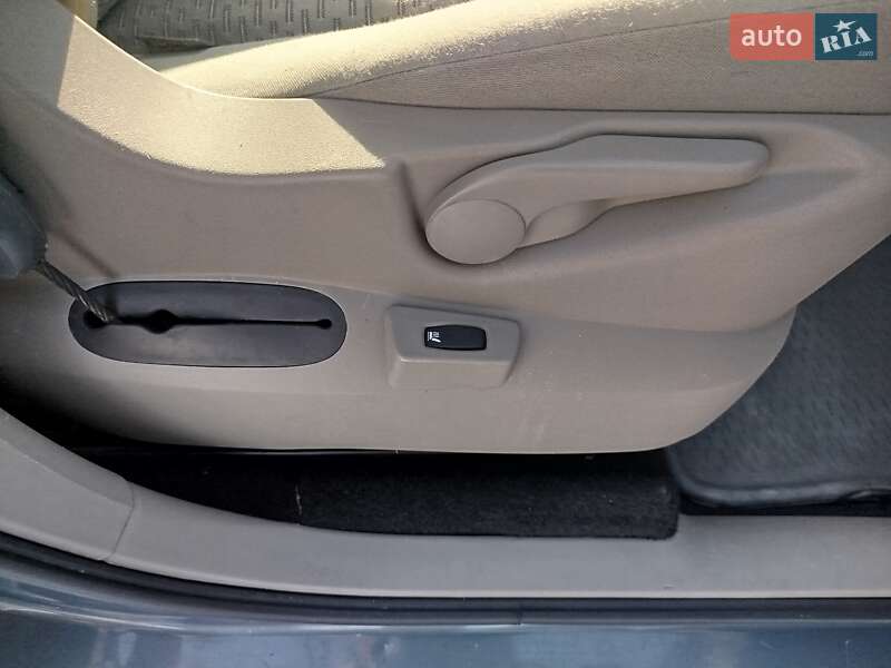 Мінівен Renault Scenic 2006 в Сумах фото 9 Мінівен Renault Scenic 2006 в Сумах