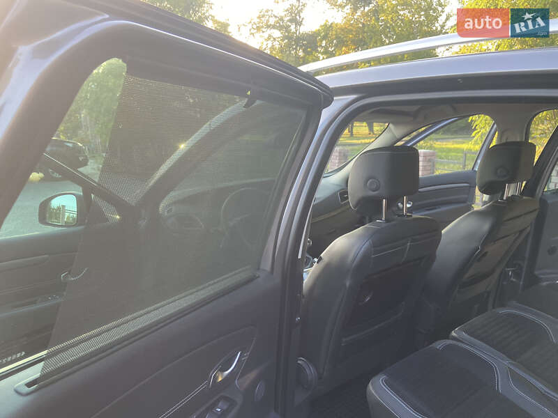 Минивэн Renault Scenic 2013 в Киеве