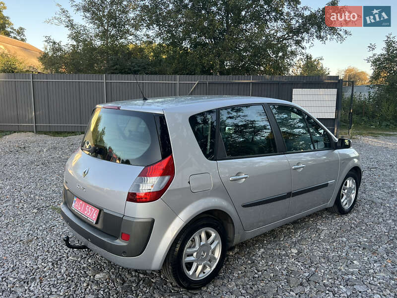 Минивэн Renault Scenic 2006 в Виннице