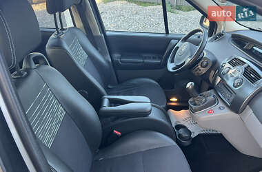 Минивэн Renault Scenic 2006 в 