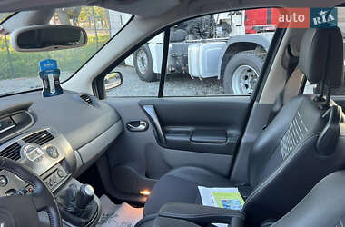 Минивэн Renault Scenic 2006 в 