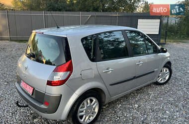Минивэн Renault Scenic 2006 в 