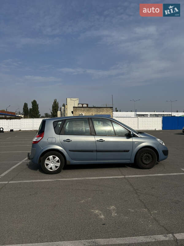 Минивэн Renault Scenic 2006 в Киеве